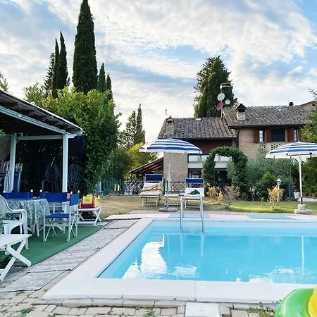 公寓 Con Piscina E Giardino A