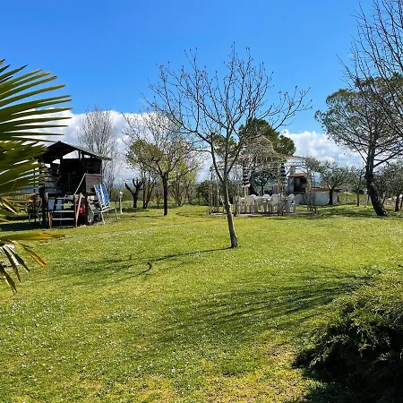 公寓 Con Piscina E Giardino A