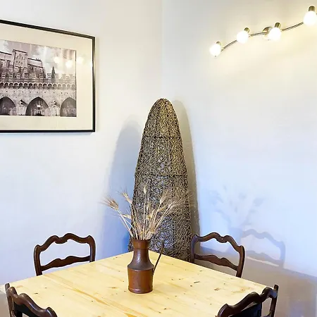 Apartamento Con Piscina E Giardino A