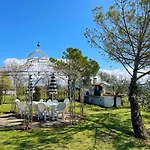 Lejlighed Con Piscina E Giardino A *