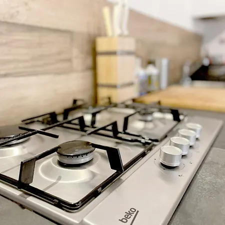 Con Piscina E Giardino A * סיינה