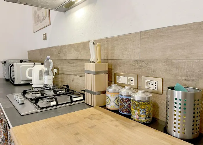 Con Piscina E Giardino A * Siena