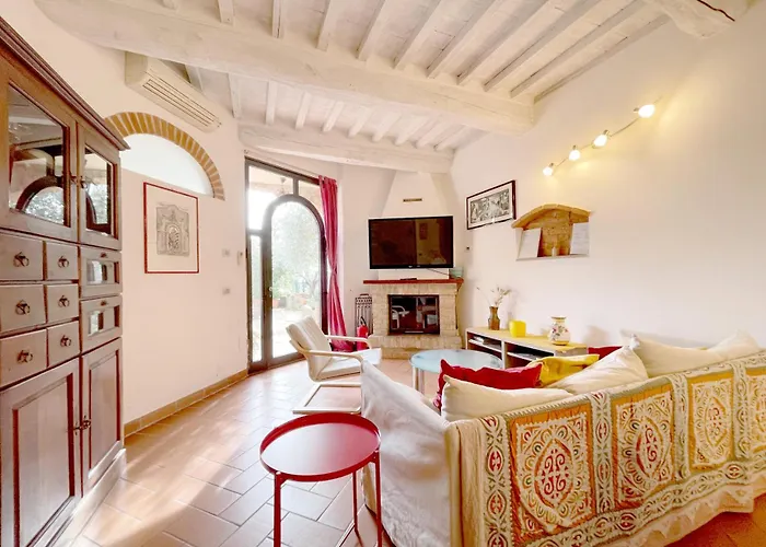 Con Piscina E Giardino A Apartamento Siena