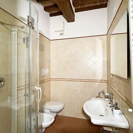 Con Piscina E Giardino A Siena